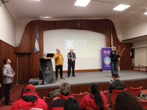 INTENSA ACTIVIDAD DE LA SAE EN CAPACITACIÓN SOBRE EVACUACIÓN DE PERSONAS CON DISCAPACIDAD EN SITUACIONES DE CRISIS